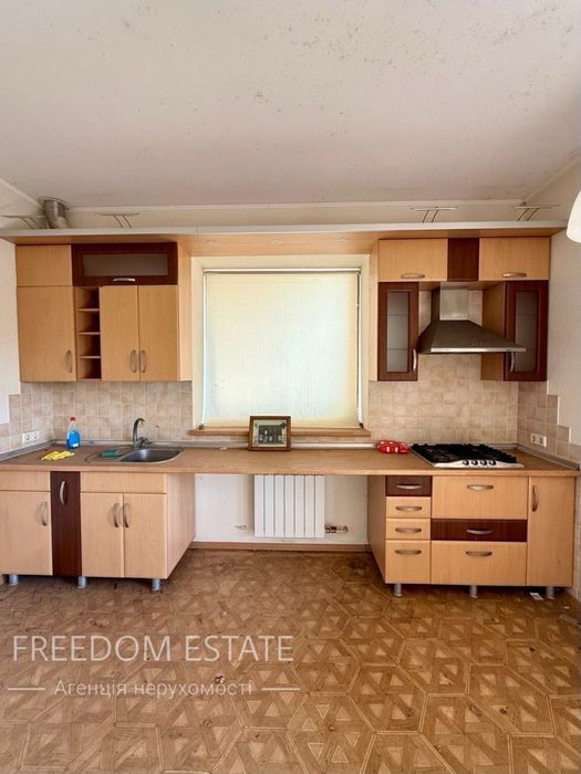 200 тыс $‼️‼️Эксклюзивный ДОМ  с панорамным видом на берегу озера/Бабаи/ 241 м2 / 30 соток