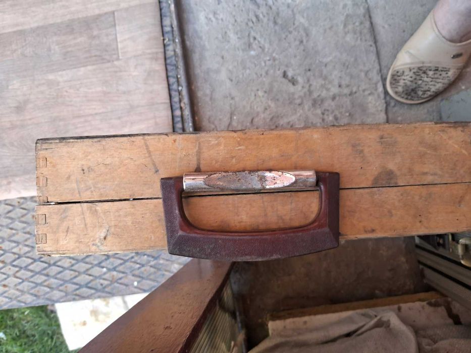 Ящик деревянный и металлический