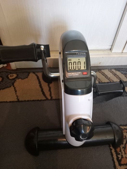 Mini rowerek stacjonarny rehabilitacyjny