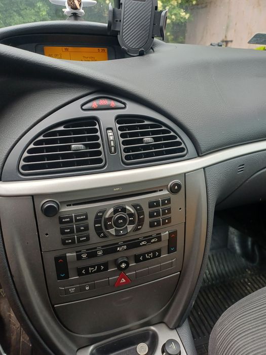 Sprzedam citroen c5 2.0td