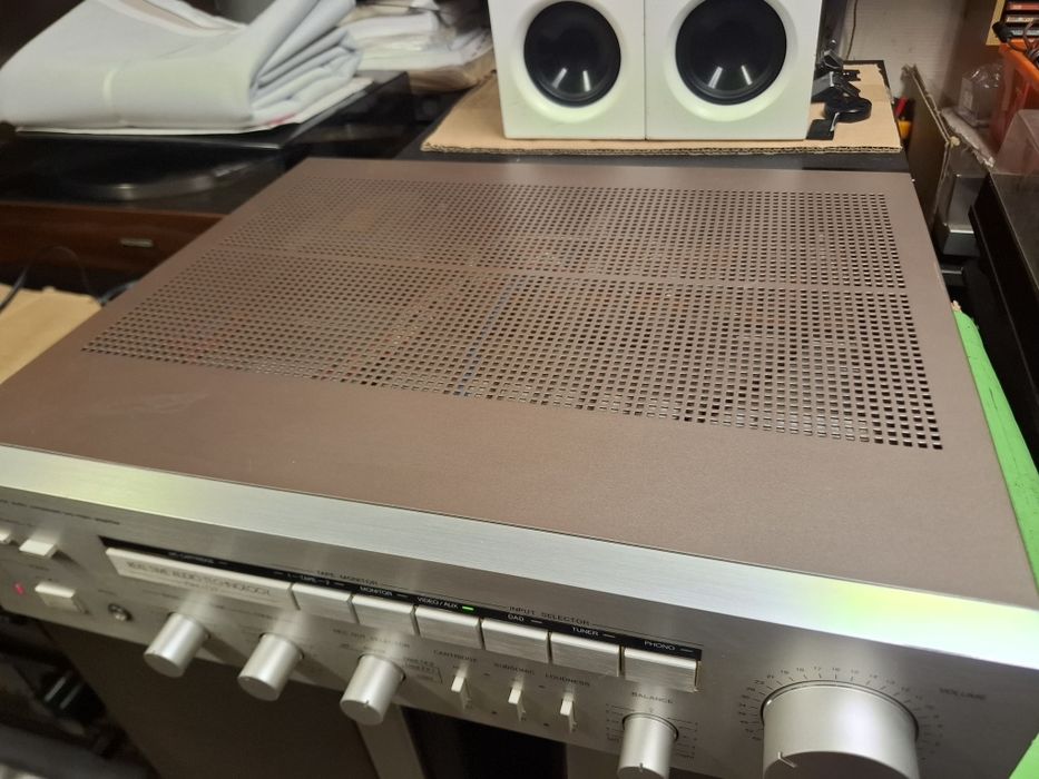 Wzmacniacz Denon PMA-737