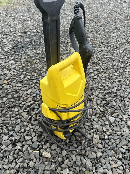 Продам мийку Karxer