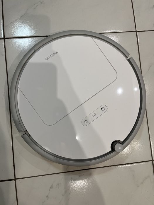 Робот пылесос