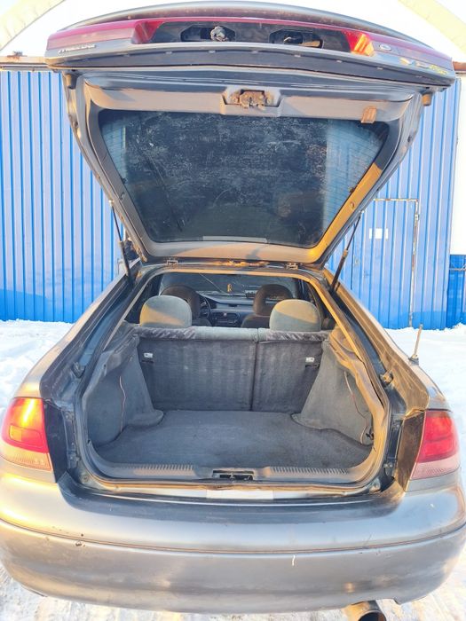 Продам Mazda 626 vr2.5