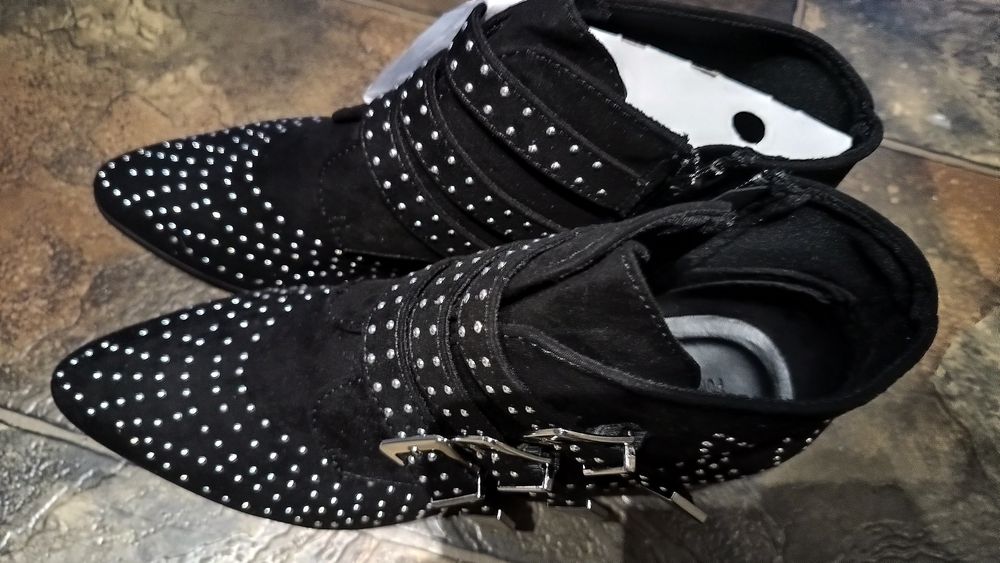 Botki ćwieki rockowe 41