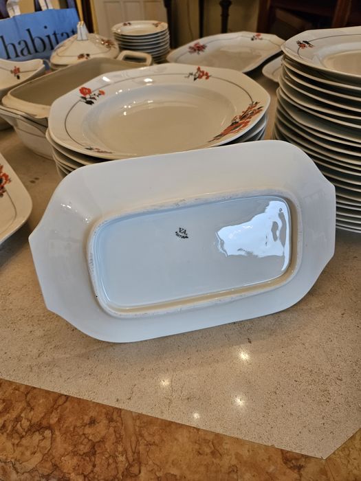 Conjunto de jantar Vista Alegre de colecção  1947