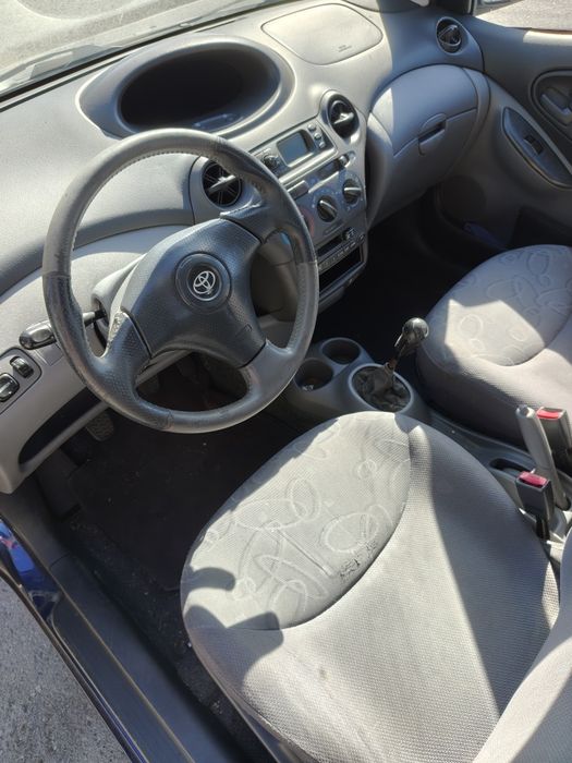 Toyota Yaris 1.0 Vvti