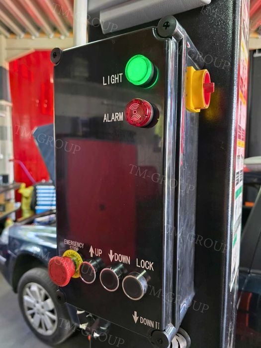 Podnośnik dwukolumnowy samochodowy warsztatowy automatyczny 4T + olej