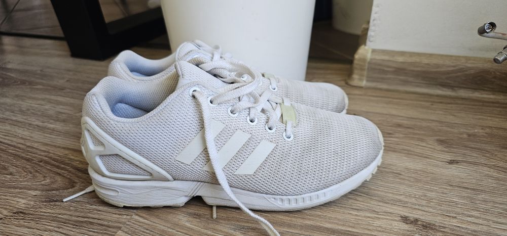 Adidas buty sportowe męskie rozmiar 40⅔ wkładka 25,5cm używane