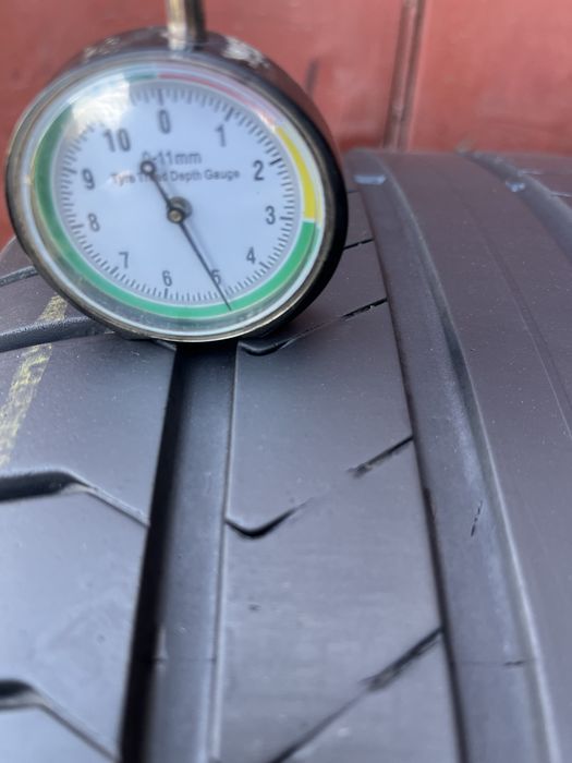 275/40/20 R20 Pirelli P Zero PZ4 літо 2 шт ціна за 1 шт