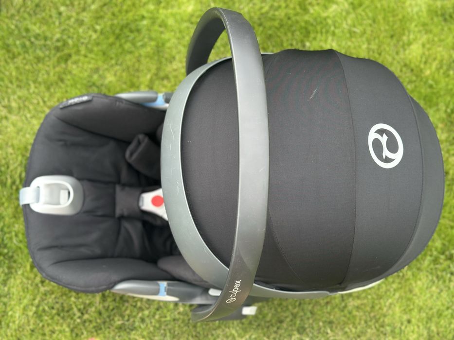 Foteliki Cybex Cloud Z i Sirona Z iSize z baza isofix