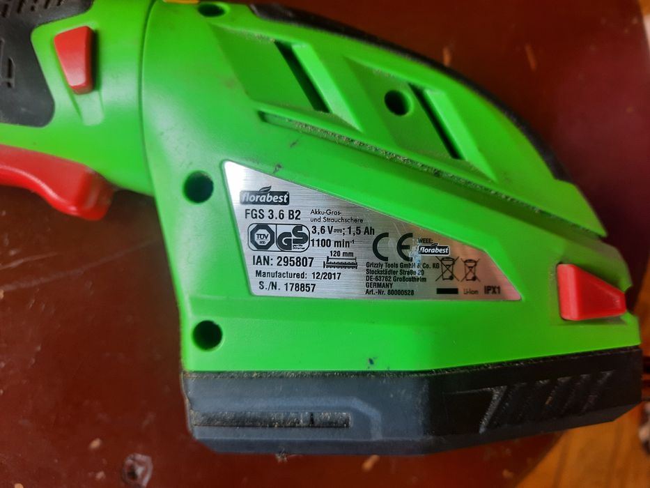 Nożyce do trawy i drzywopłotów