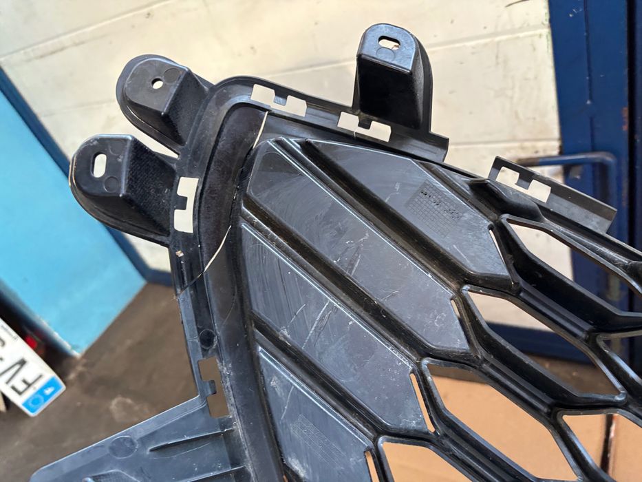 Atrapa Grill Ford Kuga MK3