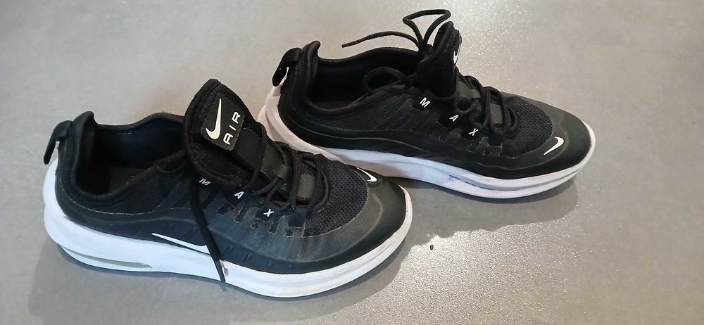buty nike rozm. 33,5
