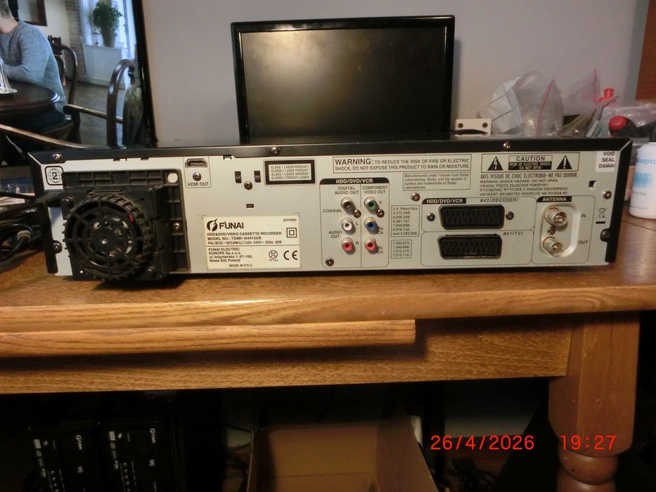 nagrywarka DVD/VCR/HDD FUNAI TD6D-D4413DB
