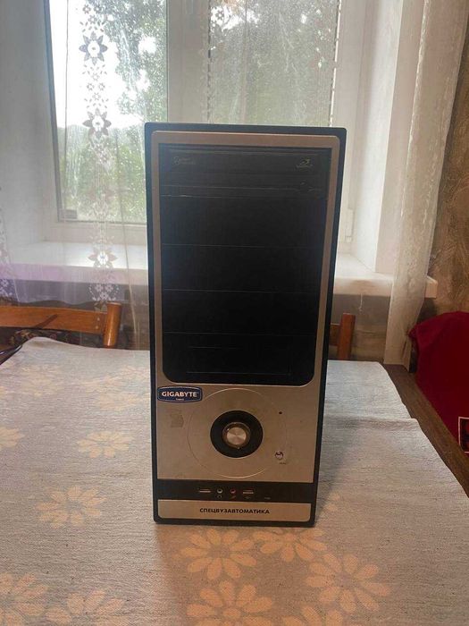 Продам настольный ПК