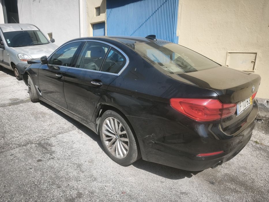 BMW 520d 2017   acidentado