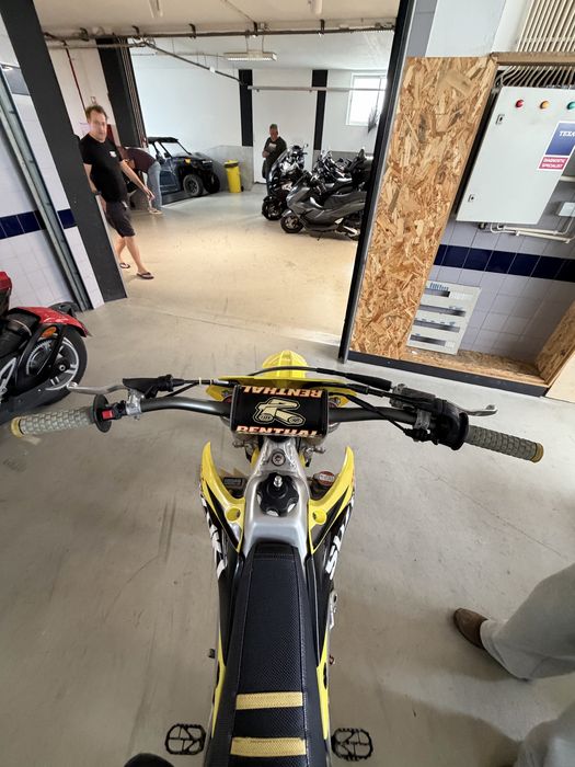Suzuki rm-z 250