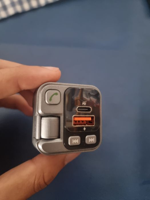 Transmissor FM Bluetooth 5.3 para Carro com Som Estéreo
