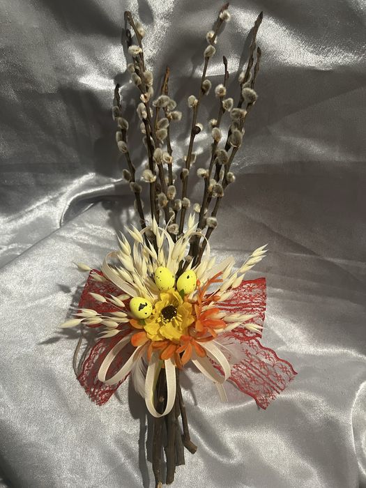 Вербні букетики на вербну нелілю