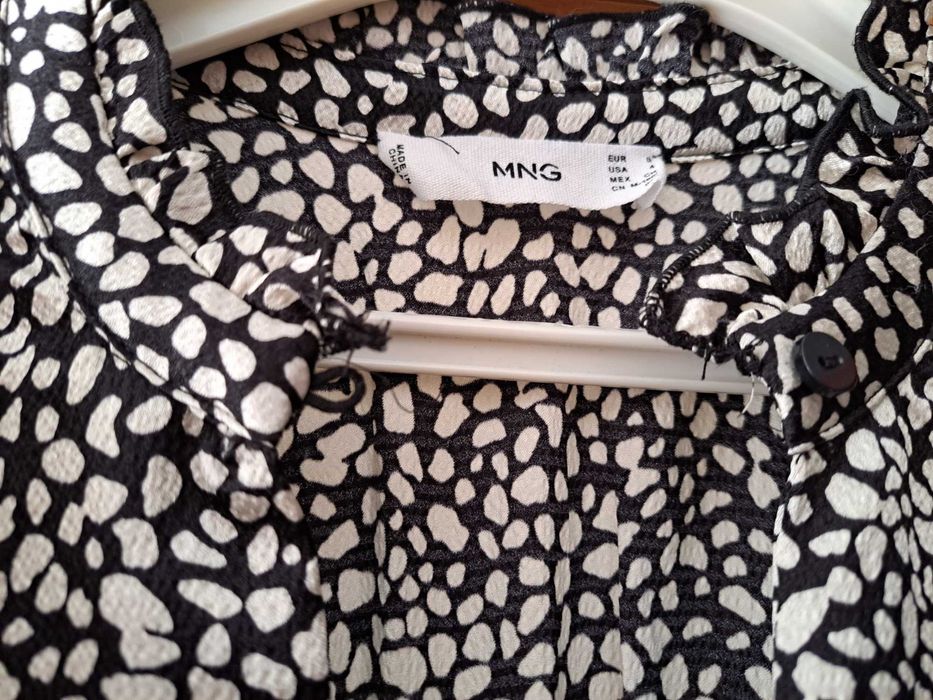 Vestido comprido preto e branco