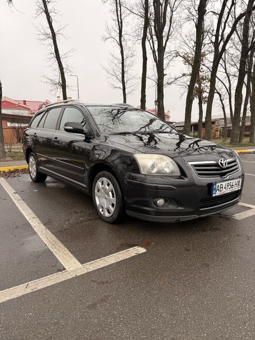 Toyota Avensis 2007 2.0 бензин