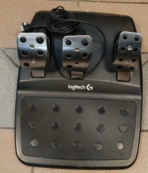 Logitech G29 Driving Force!