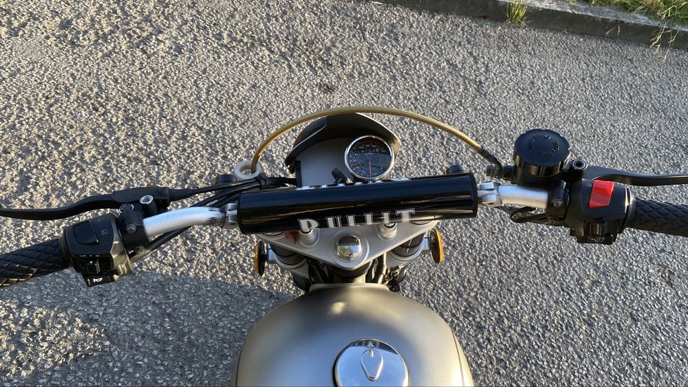 Bullit Hero 125