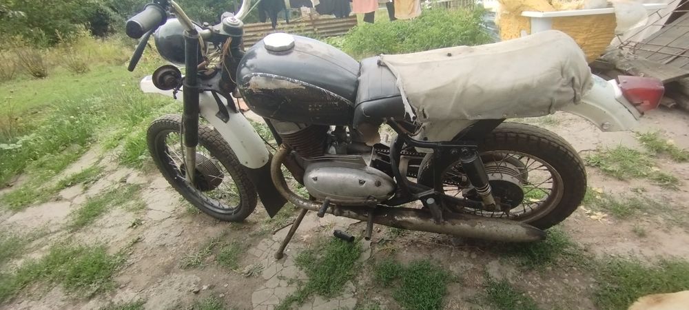 Ява 250 не в оригинале,