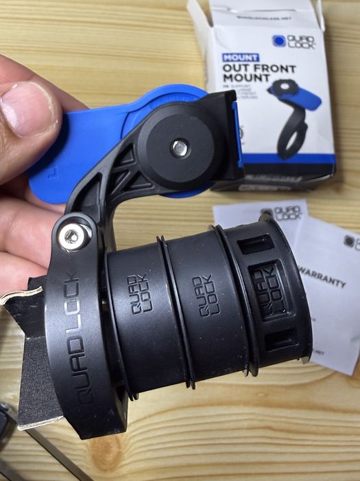 Suporte Quad Lock para bicicleta e trotinete