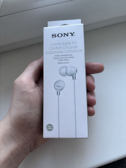 Навушники Sony Comfortable Fit