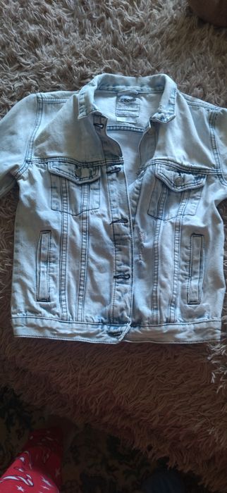 Продам джинсовий піджак,розмір М.