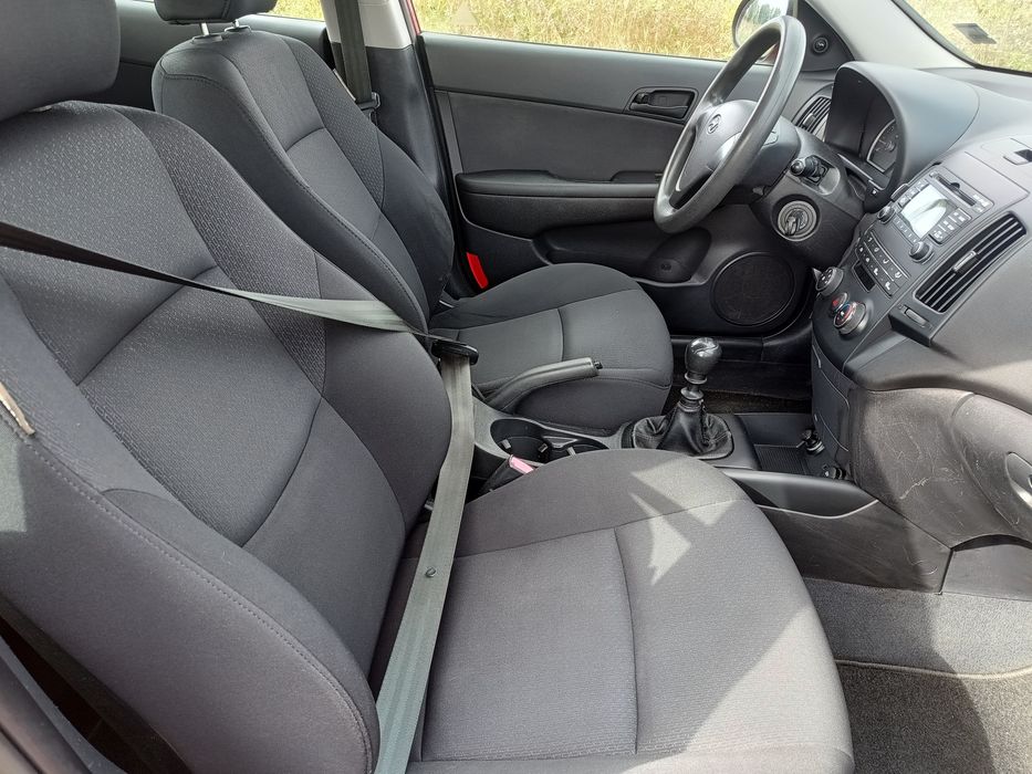 Hyundai i30 1,4 ben  oryginał bezwypadkowy