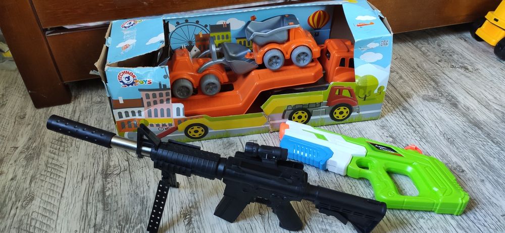 Коробка іграшок для хлопчика, набор пакет  іграшок Лот игрушек