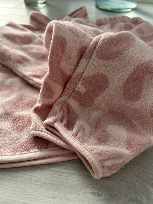 Новий костюм на дівчинку від H&M