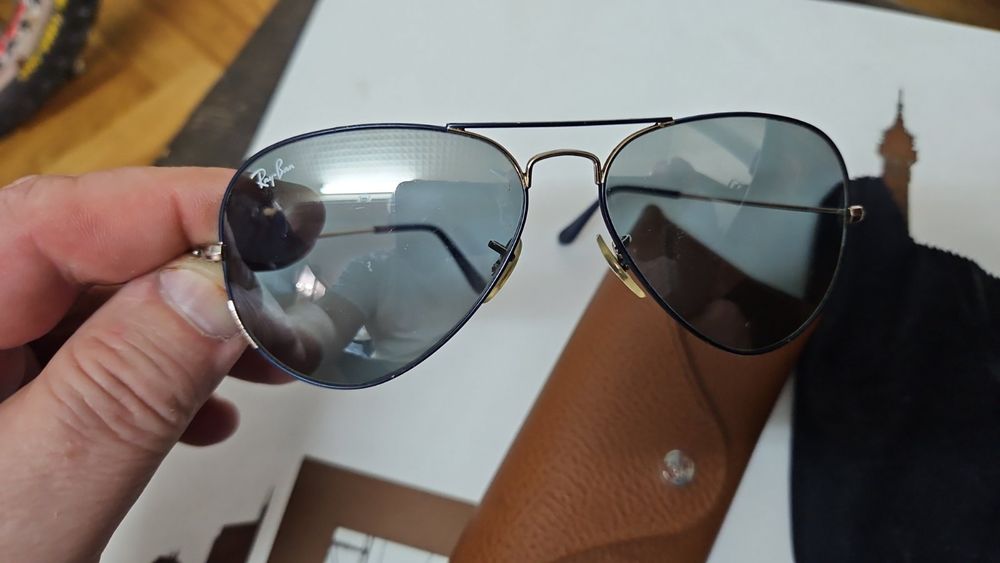 Продам очки Ray Ban оригинал очень редкие истильные
