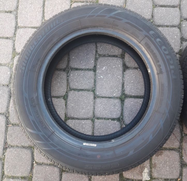 Sprzedam 2 Opony letnie 15