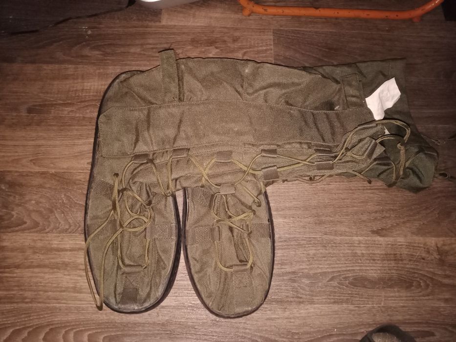 Бахили утеплени       ..