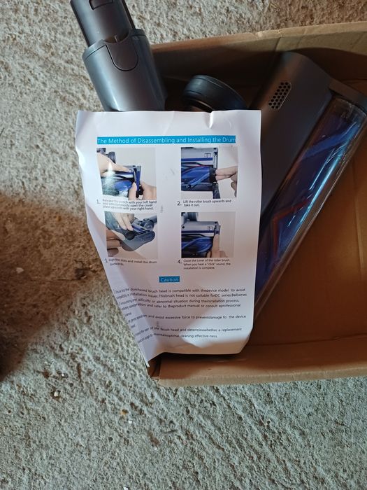 Vendo escova de aspirador Nova