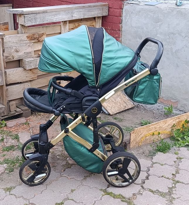 Продам дитячий візочок 2в1 JUNAMA