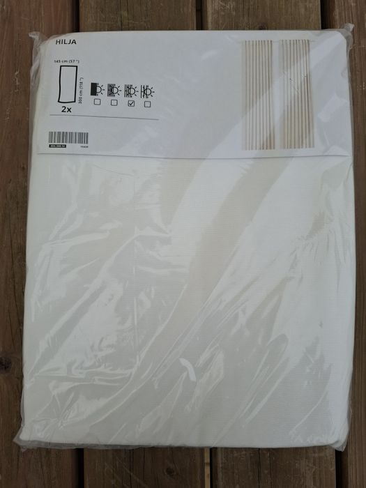 Par de Cortinados Brancos do Ikea