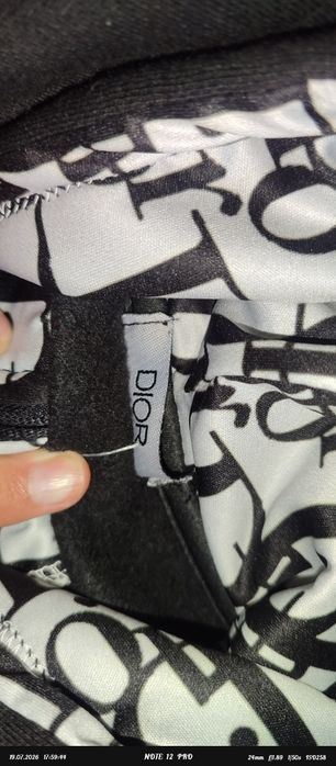 Продам кофту Dior