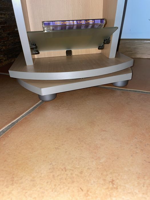 CD Holder428057759277404165