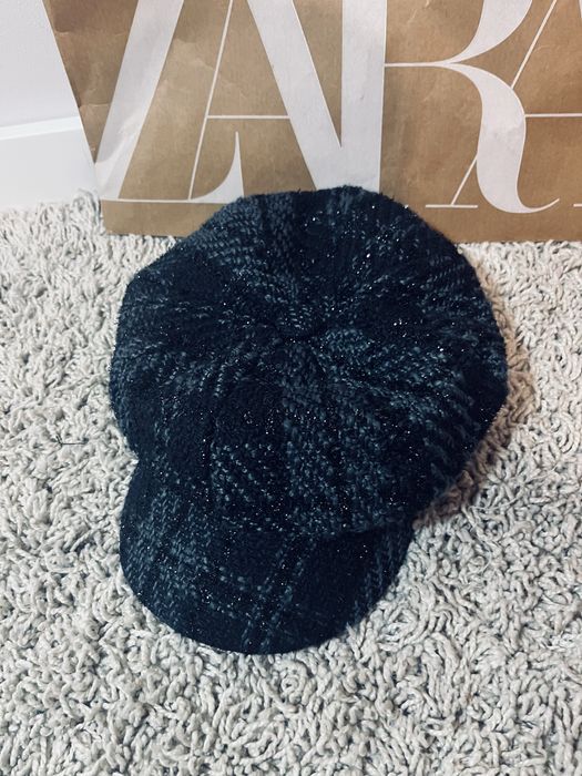 Czapka damska zimowa z daszkiem beret