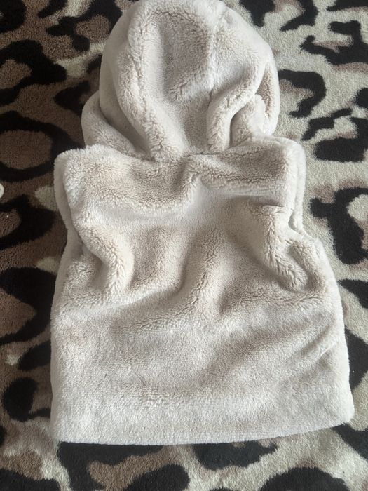 Безрукавка для дівчинки