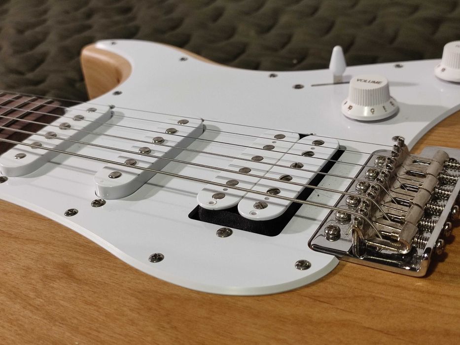 Yamaha Pacifica 112J YNS