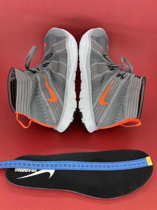 Кросівки 49.5р.  Nike Free Train Virtue