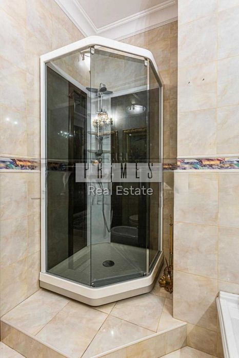 Продаж 2к квартири, ЖК «Тріумф», вул. Звіринецька 59