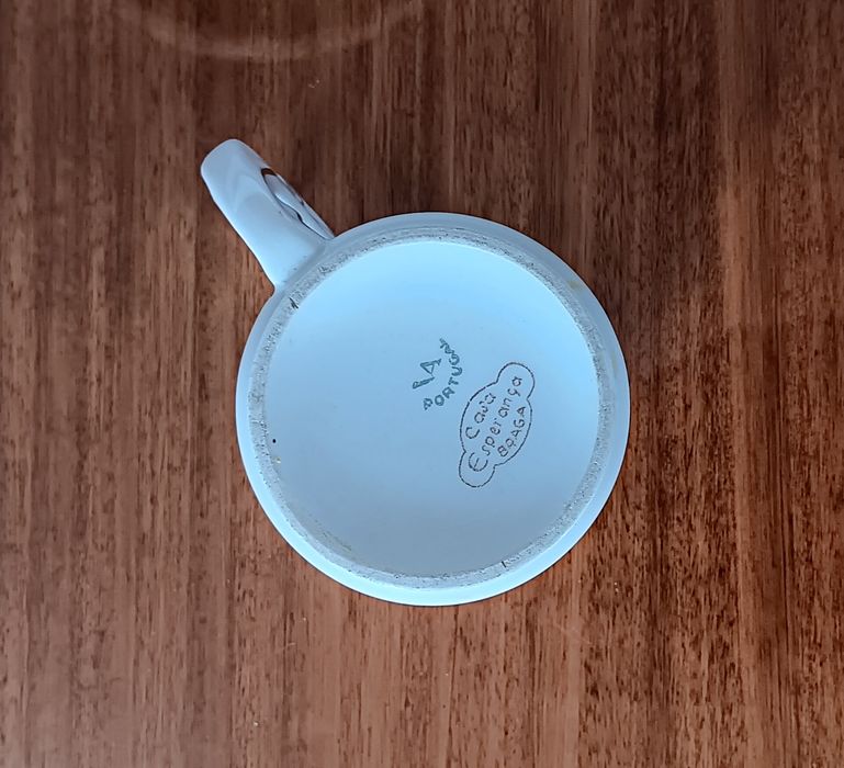 Vista Alegre. Caneca. Lembrança.