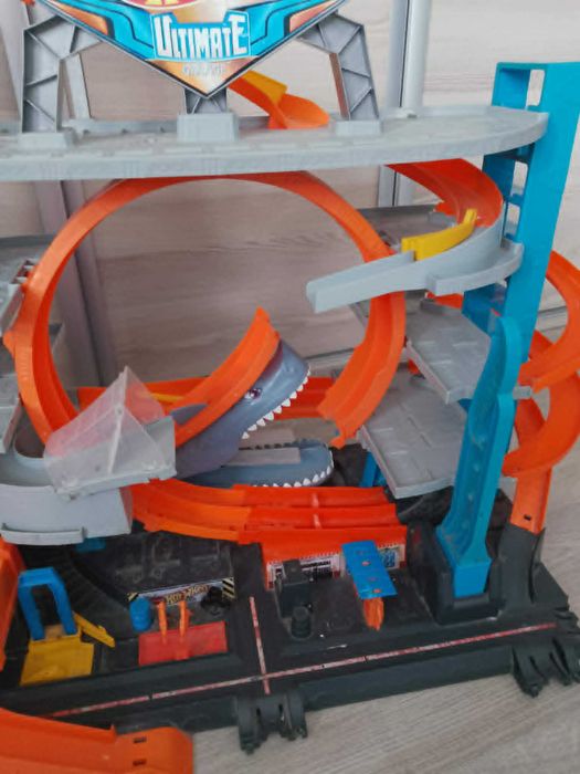 hot wheels ultimate garage